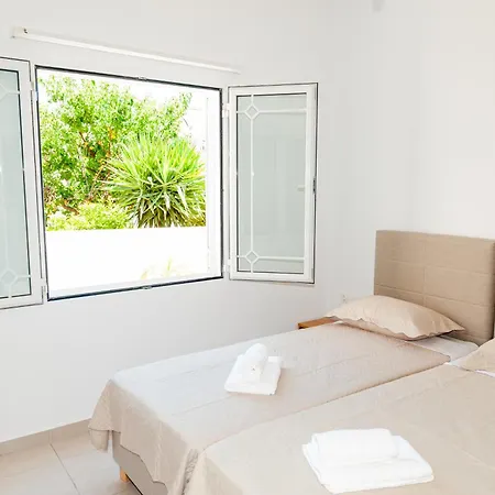Garden Luxury Villa La Canea