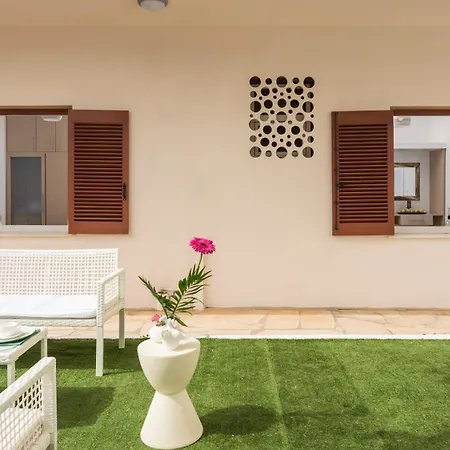Garden Luxury