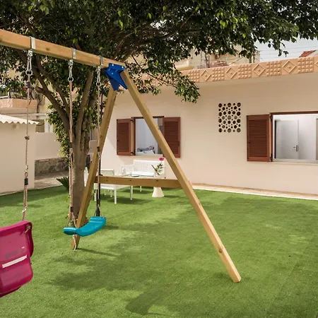 فيلة Garden Luxury
